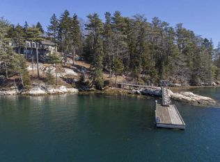 21 Townsend Ledge Dr, Boothbay Harbor, ME 04538
