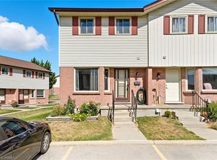 1115 Nellis St #31, Woodstock, ON N4T 1P6