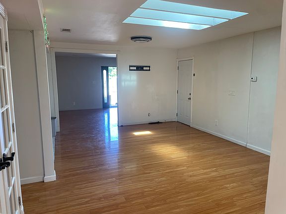 4th image of 42933 Wixon Dr #3