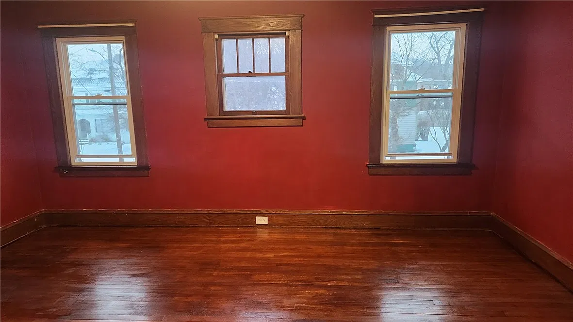 2 bed, 1.0 bath, 966 sqft, $950 — Photo 4