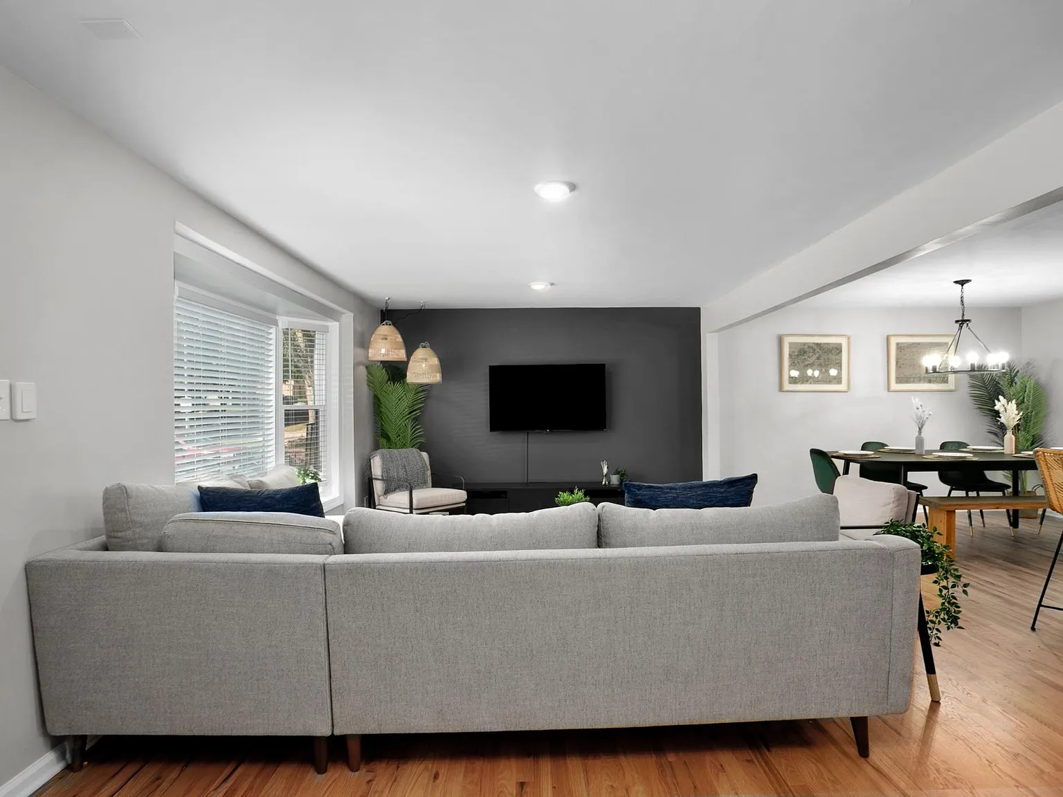 4 bed, 2165 sqft, $5,000 — Photo 3