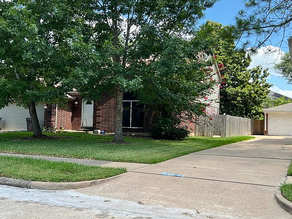 2nd image of 2830 Plantation Wood Ln