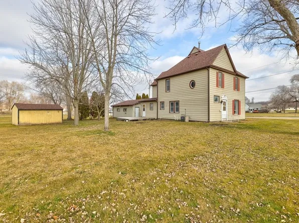 302 W Division St, Colfax, IA 50054