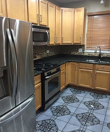 5th image of 1642 N 43rd Ave