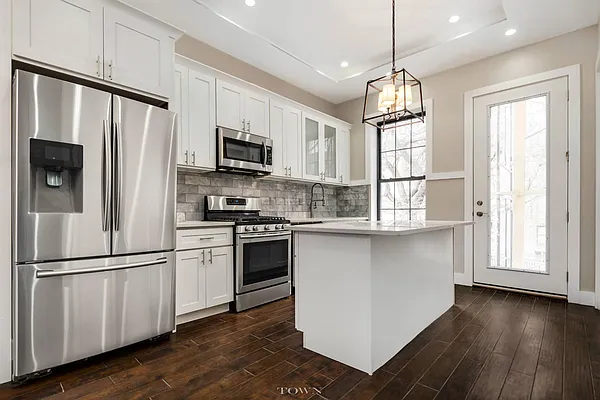 Sold by Town Residential | media 4