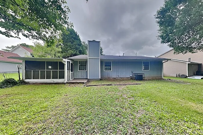 2093 Drake Ct — Photo 20