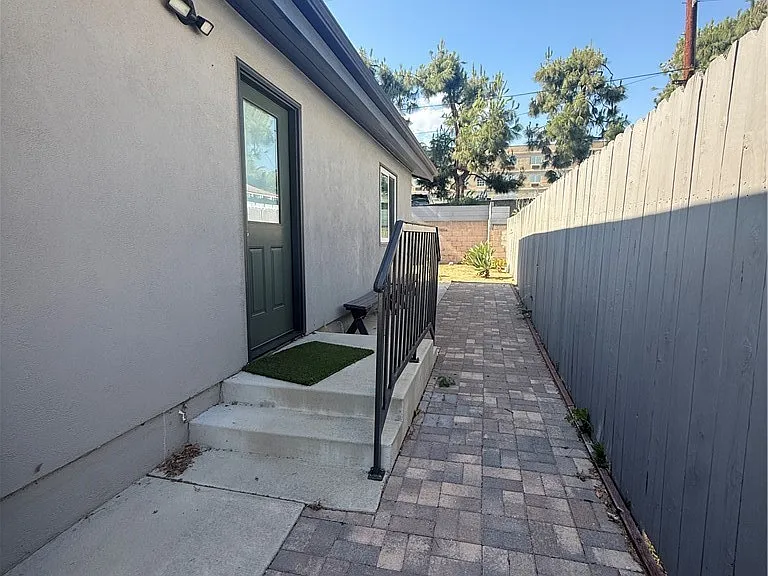 3533 Brandon St — Photo 21