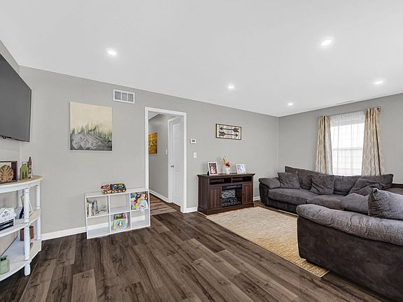2nd image of 7411 Marshall Ave