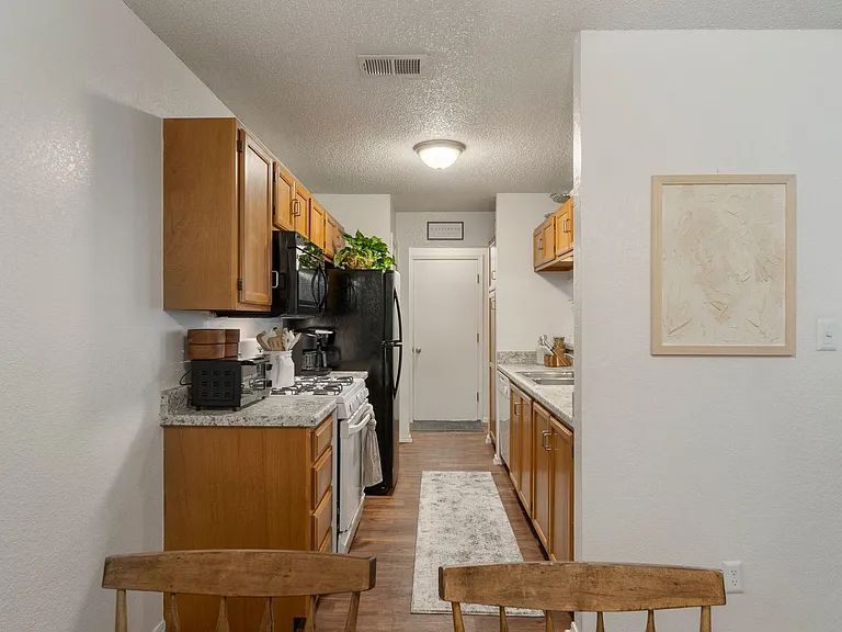 Glenpool Duplexes — Photo 39
