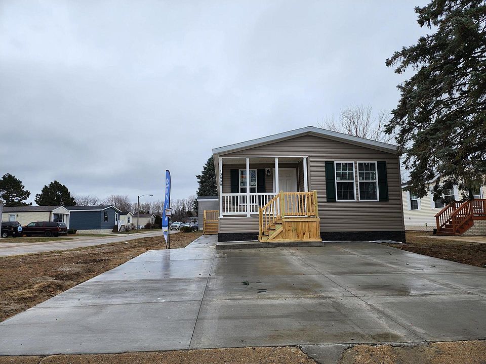 1st image of 13808 Hyde Ct #11