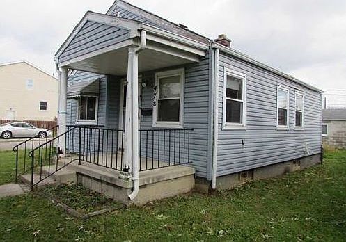 5th image of 478 Helen St