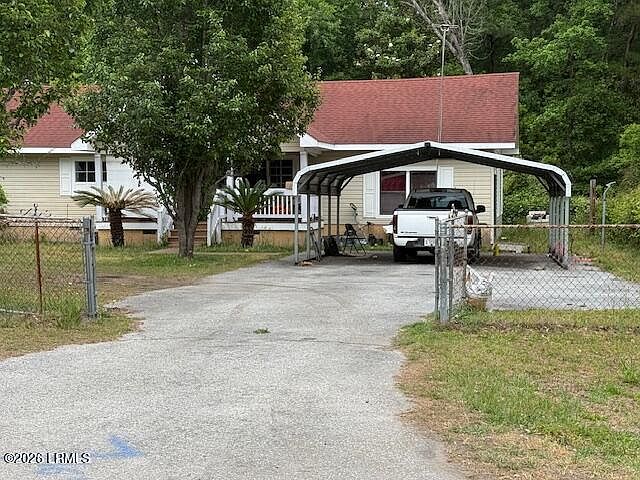1st image of 1973 Colonial Avenue