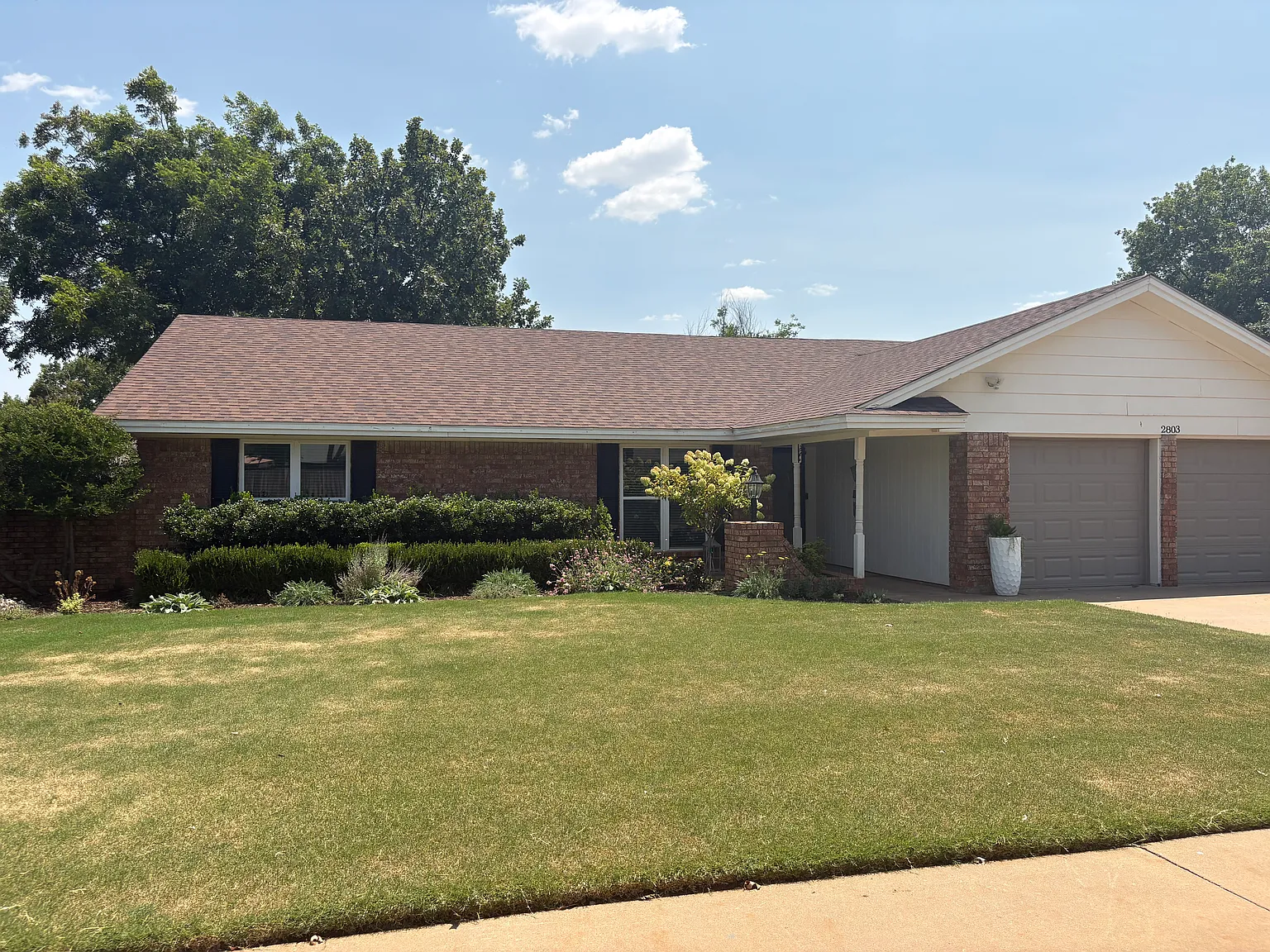 4 bed, 1774 sqft, $2,600 — Photo 1