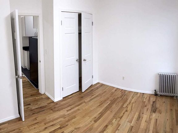 4th image of 88 2nd Ave Frnt B