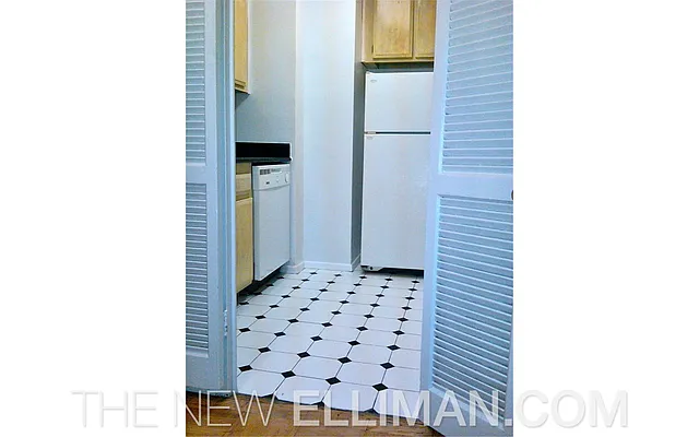 Rented by Douglas Elliman | media 3
