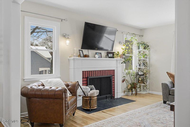 5th image of 2509 Whamer Lane