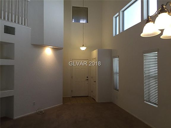 3rd image of 616 Mauna Kea Pl