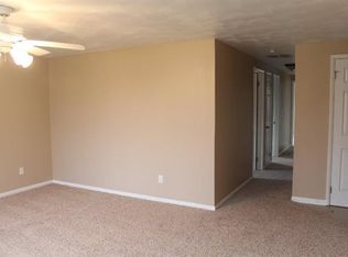 1400 Mapleridge Dr, Fairborn, OH 45324