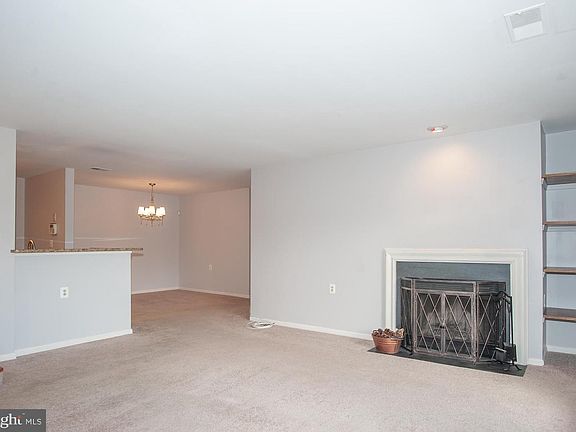 4th image of 7512 Ashby Ln Unit D