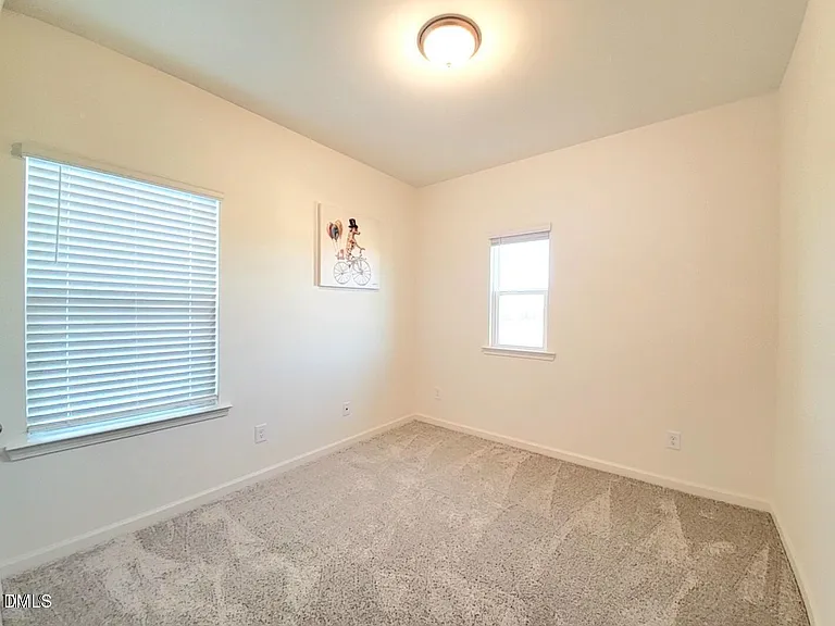 836 Emmer St — Photo 14