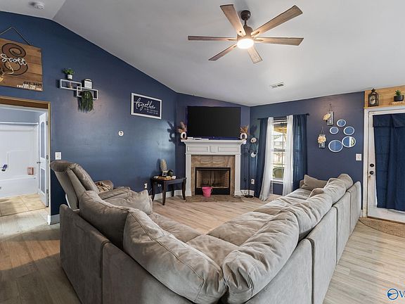 3rd image of 28151 Nuke Whitt Ln