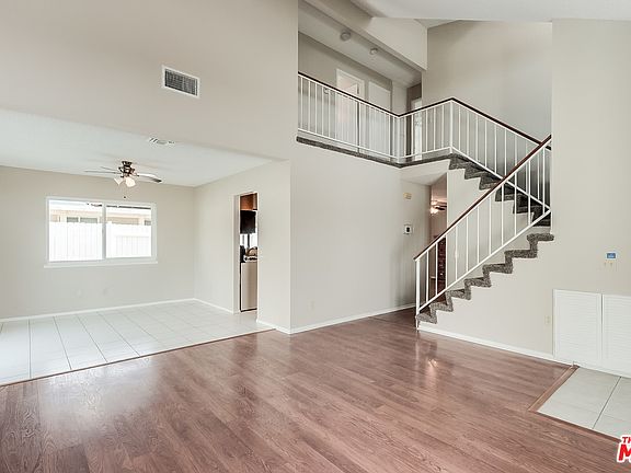 4th image of 1113 Glacier Ct