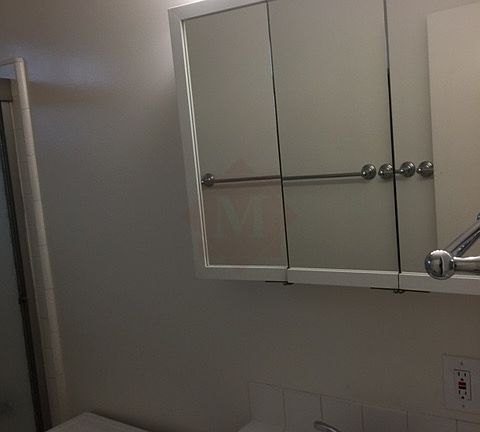 5th image of 1521 Laguna St #104