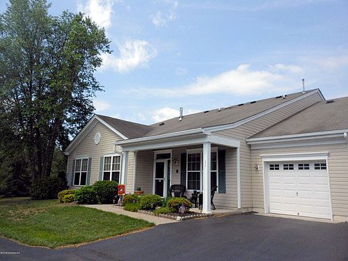 1st image of 11 Greylawn Dr