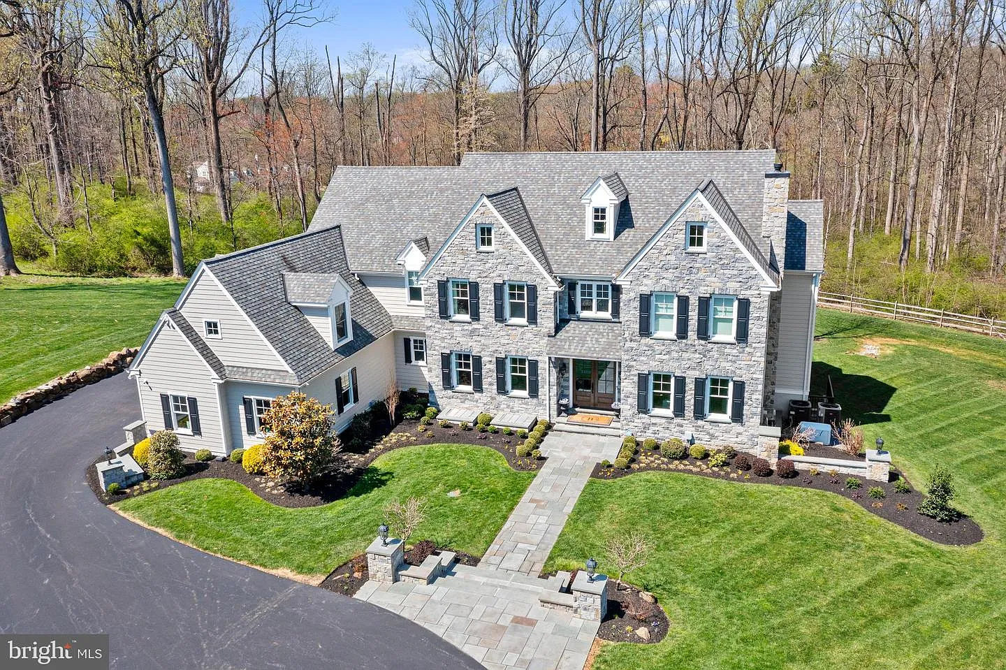 2207 White Horse Rd photo 1