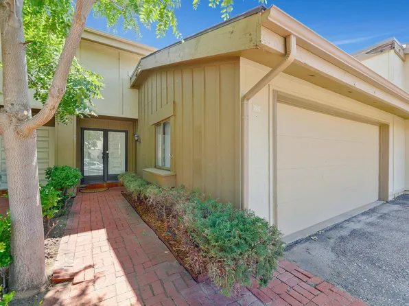 8201 E Harry St APT 702, Wichita, KS 67207