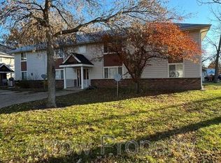 535 S Oak St APT 3, Valparaiso, NE 68065