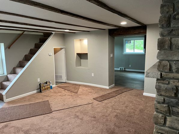 214 N 4th St, West Newton, PA 15089