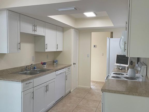 2nd image of 6509 Bowline Dr