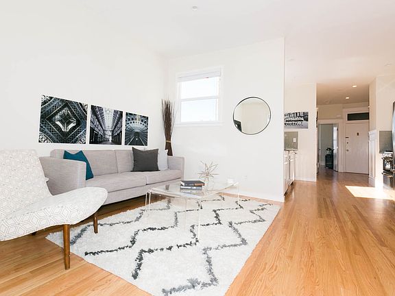 3rd image of 1142 Montgomery St #1146A
