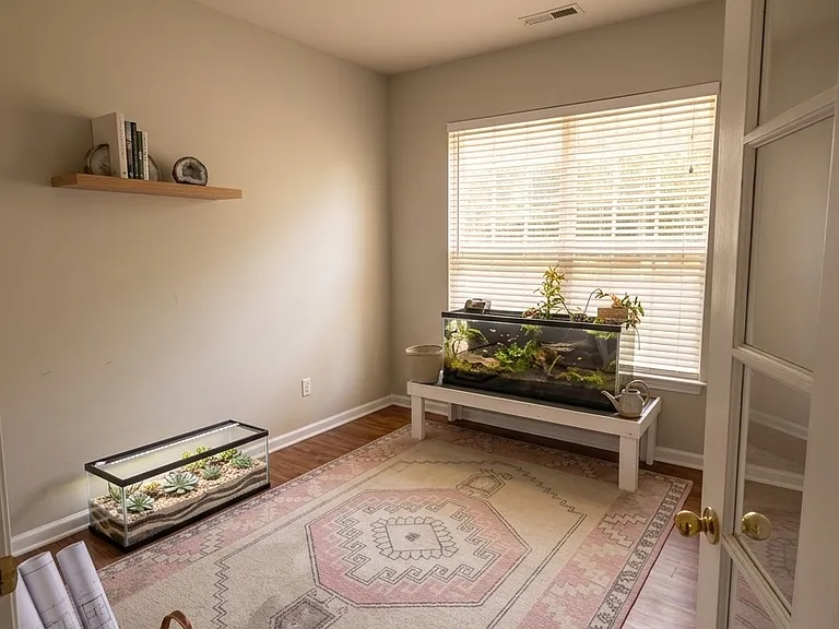 301 Shakespeare St — Photo 10