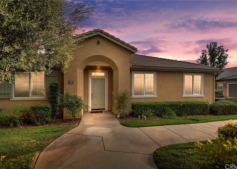 1683 Beaver Crk A Beaumont CA 92223 Zillow