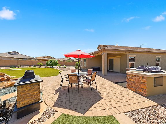 3rd image of 4607 S HASSETT Circle