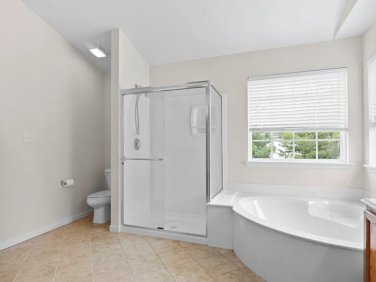 34 Bonhomme Richard Ct — Photo 37