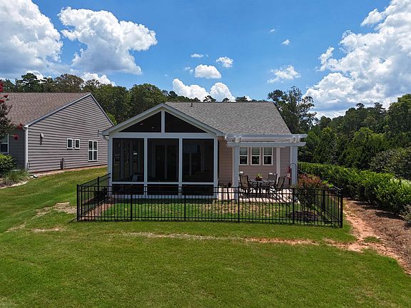 4th image of 1261 Branch Creek Way