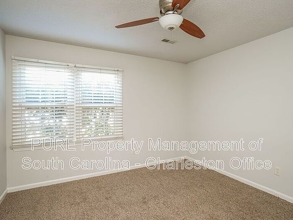 5th image of 7648 Hillview Ln
