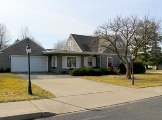 436 W Knoll Crest Dr, Peoria, IL
