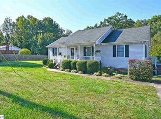 705 Reid School Rd, Taylors, SC 29687