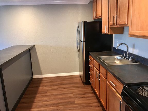5th image of 5903 Bryce Ln