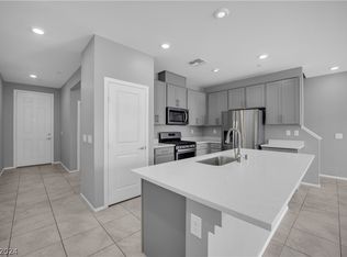 5652 Calm Season St, Las Vegas, NV 89118