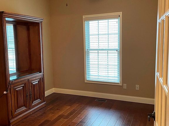 4th image of 1722 Whisper Meadow Ln #0