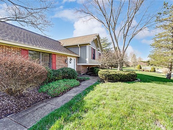 4th image of 9551 Warm Springs Ct