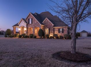 199 Newchester Dr, Fairview, TX 75069