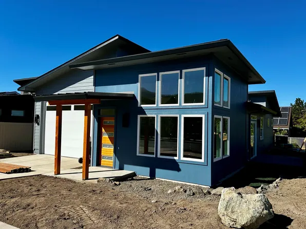 1299 Hagen Way, Ashland, OR 97520