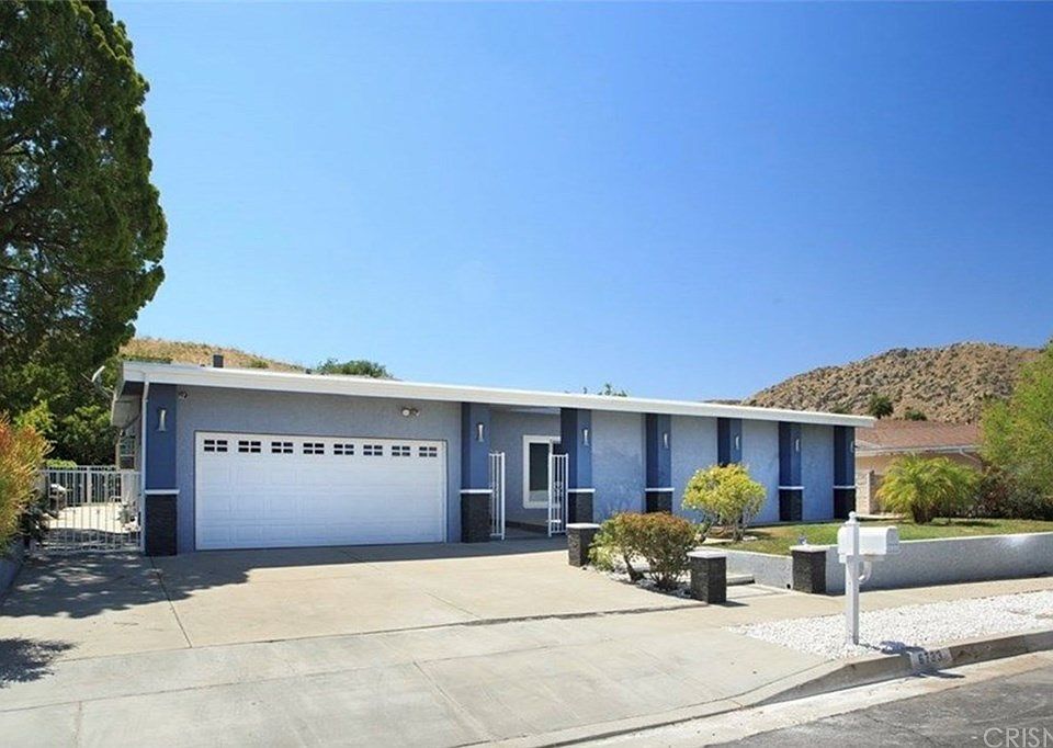 1st image of 6733 Vickiview Dr