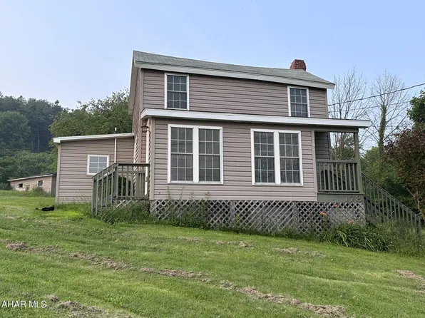 178 Walnut St, Coupon, PA 16629